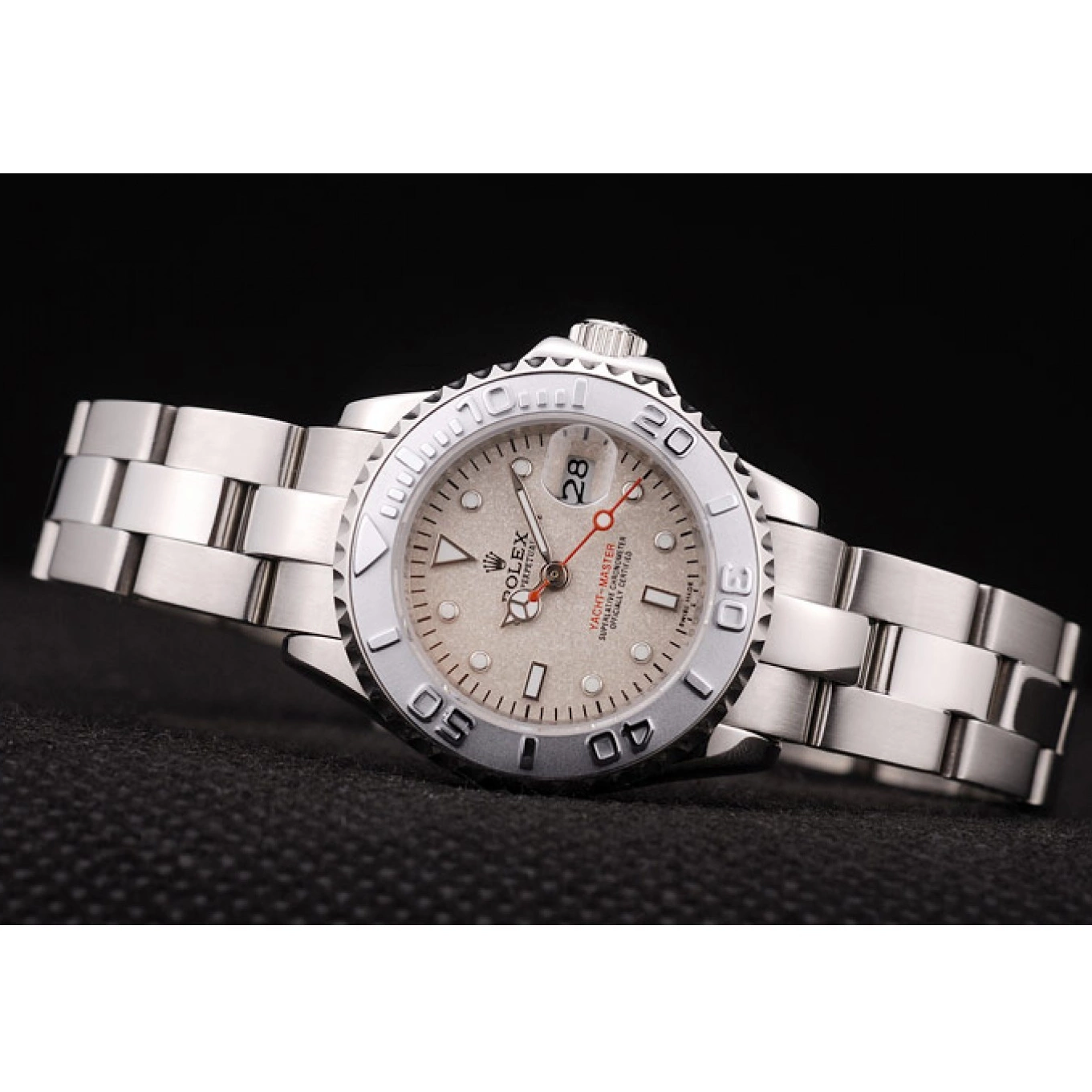 Aaa replica watch Bezel Yacht Dial Silver Rolex Master Beige 0816